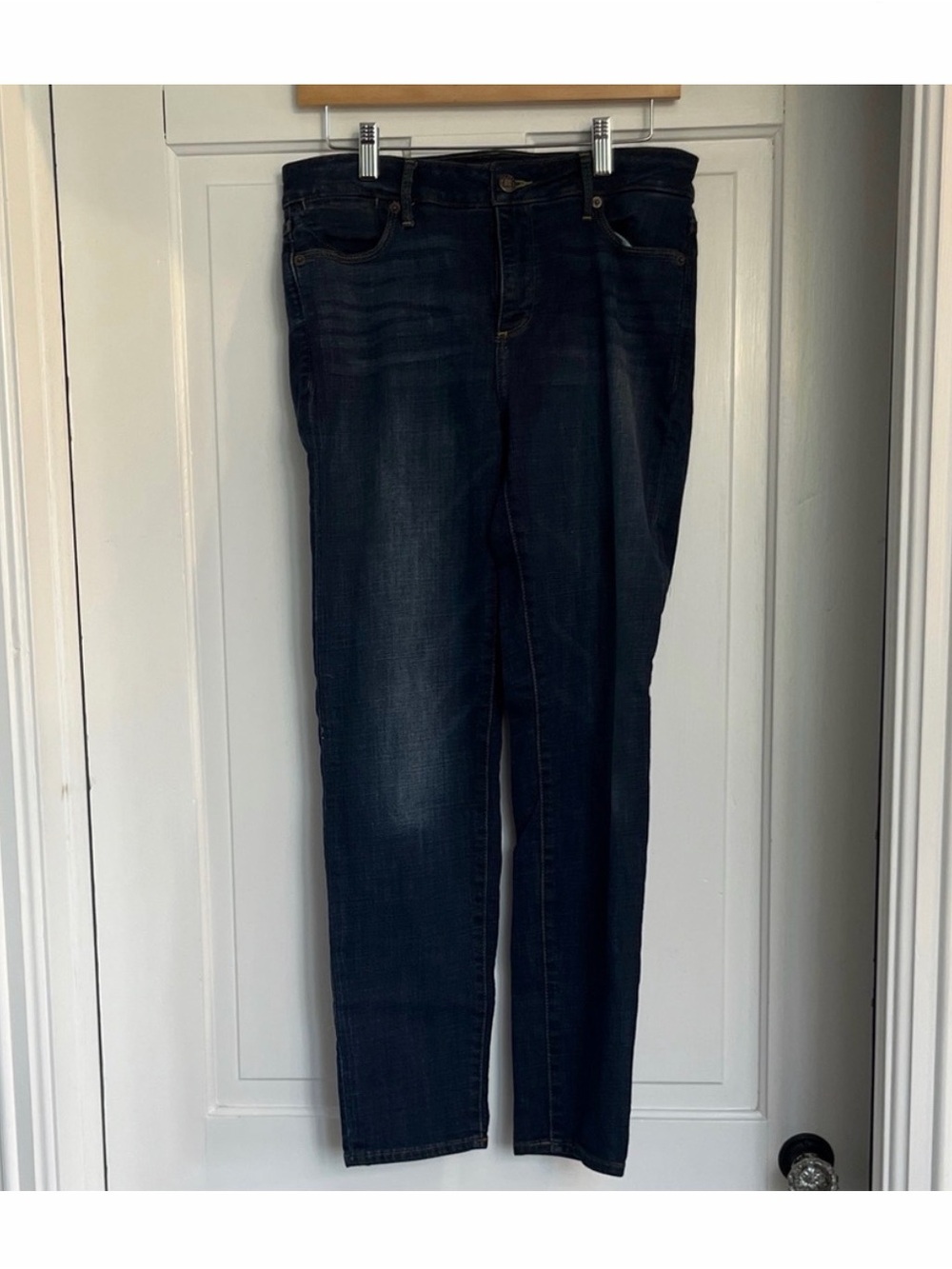 Lucky Brand Dark Indigo Women's Straight Leg Jeans